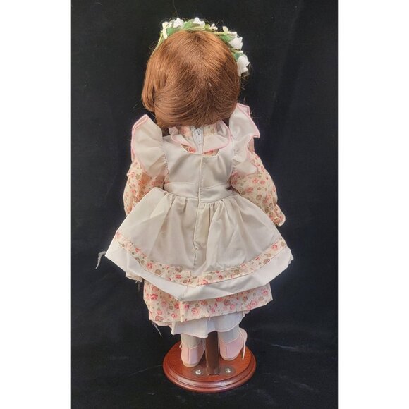 Vintage Brinn's 1991 Authentic Collectible Edition "Betsy Doll" - Picture 4 of 15